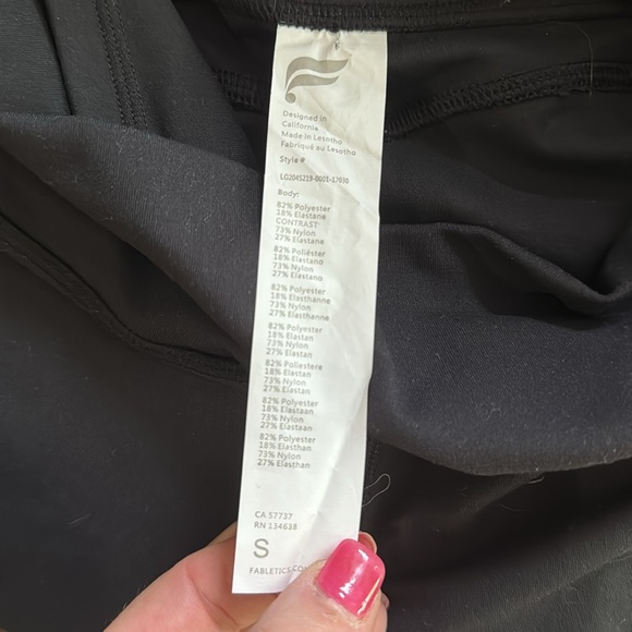 FABLETICS Oasis PureLuxe High-Waisted Legging 7/8 Black S Small $50 EUC - Picture 10 of 12